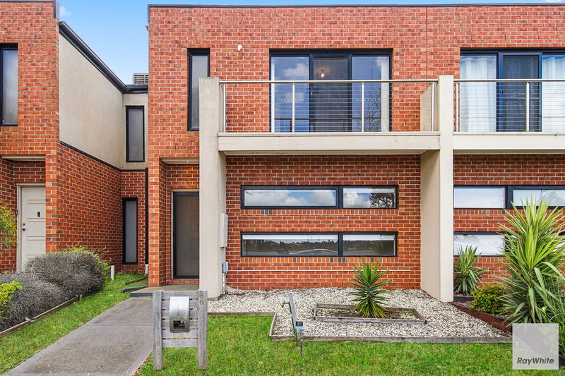 Photo - 66 Cunningham Chase, Burnside Heights VIC 3023 - Image 2