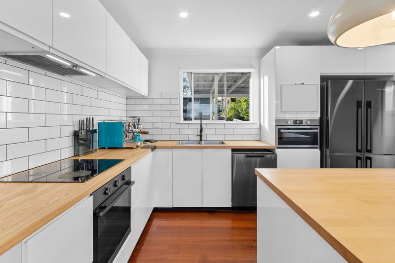 Photo - 66 Cutts Street, Margate QLD 4019 - Image 2