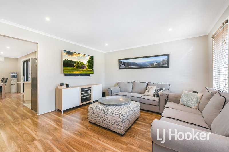 66 Edeys Run, Hampton Park VIC 3976