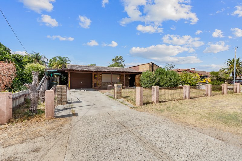 Photo - 66 Elizabeth Street, East Cannington WA 6107 - Image 4