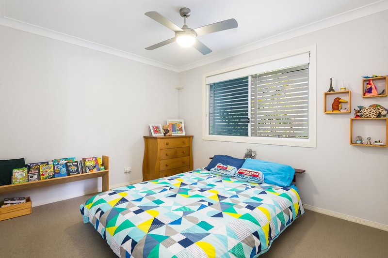 Photo - 66 Englefield Road, Oxley QLD 4075 - Image 10