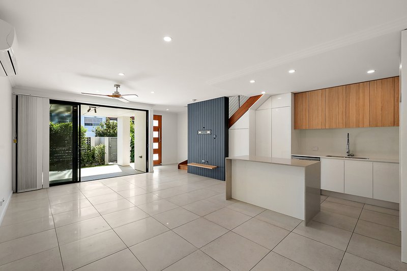 Photo - 66 Evergreen View, Robina QLD 4226 - Image 1