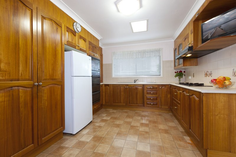 Photo - 66 Exmouth Road, Kanahooka NSW 2530 - Image 2