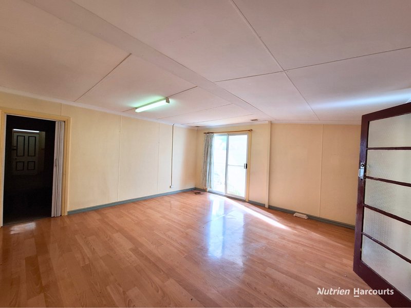 Photo - 66 Forrest Street, Kellerberrin WA 6410 - Image 9