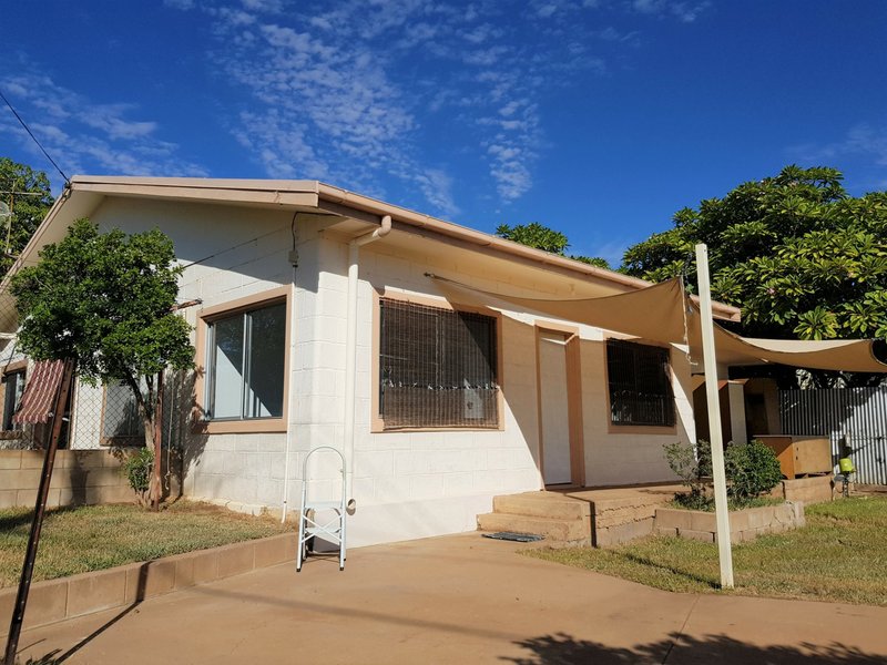 Photo - 66 Fourth Avenue, Mount Isa QLD 4825 - Image 11