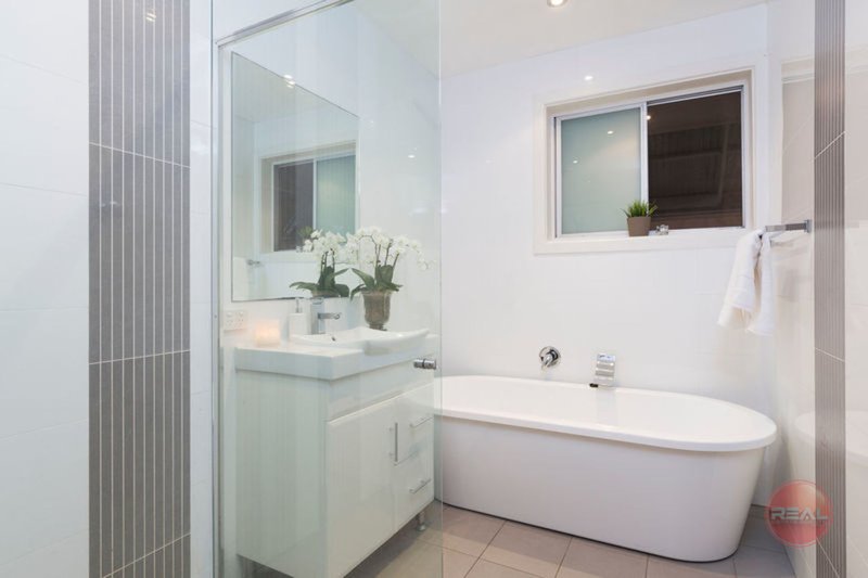 Photo - 66 Grand Central Avenue, Hallett Cove SA 5158 - Image 16