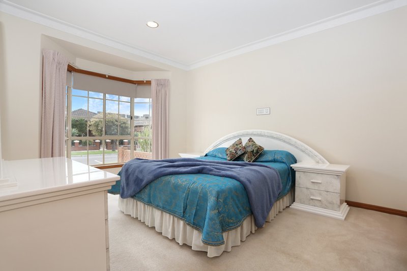 Photo - 66 Grand Parade, Epping VIC 3076 - Image 9