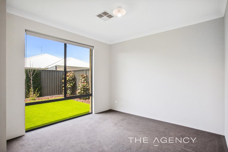 Photo - 66 Greensand Promenade, Treeby WA 6164 - Image 18