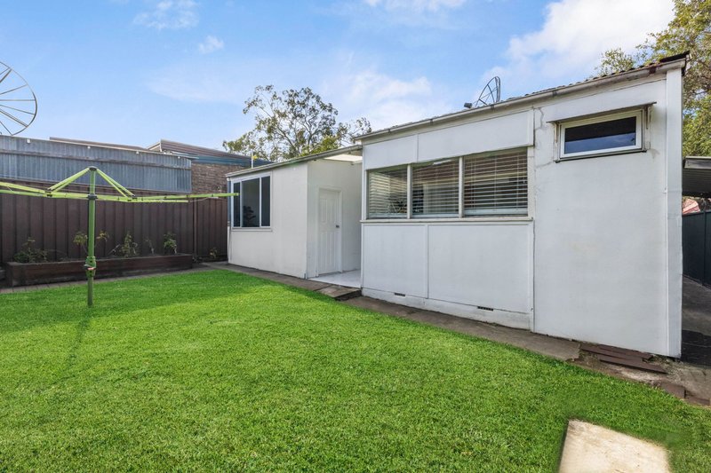 Photo - 66 Heighway Avenue, Croydon NSW 2132 - Image 9