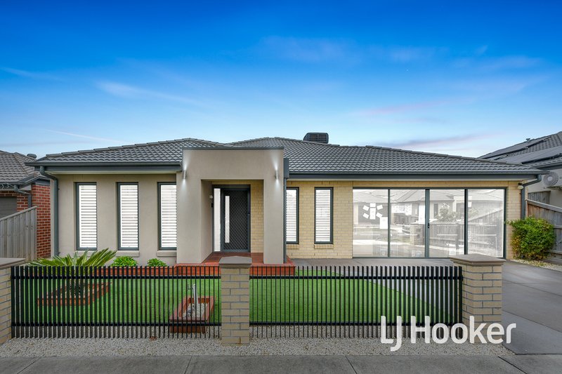 Photo - 66 Highmount Drive, Hampton Park VIC 3976 - Image 17