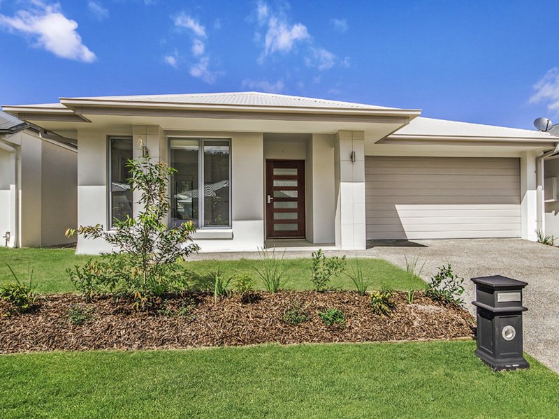 66 Hillstone Crescent, Maudsland QLD 4210