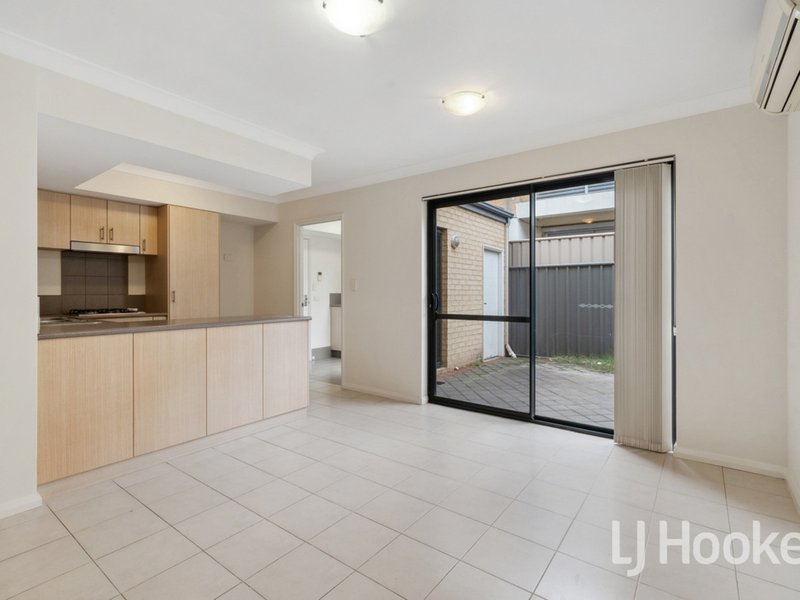 Photo - 6/6 Hogarth Street, Cannington WA 6107 - Image 2