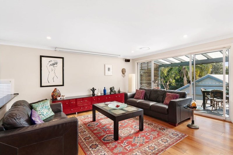 Photo - 66 Innes Road, Manly Vale NSW 2093 - Image 6