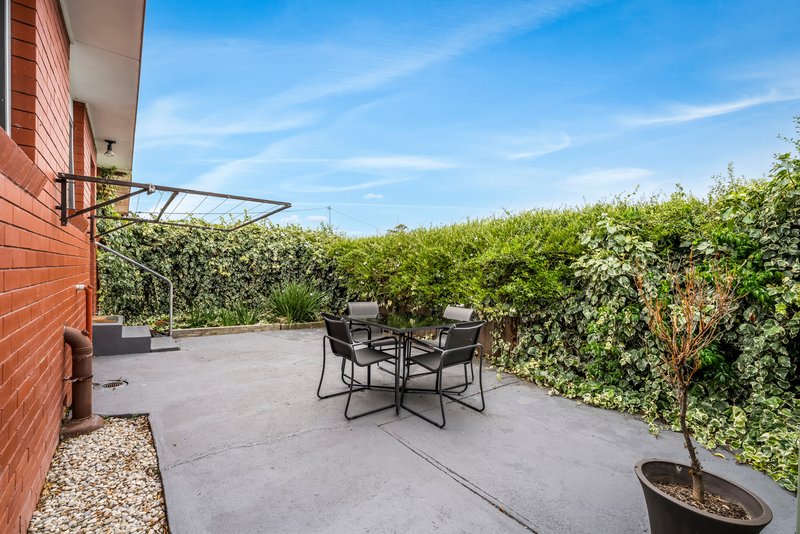 Photo - 6/6 Katoomba Crescent, Montrose TAS 7010 - Image 11