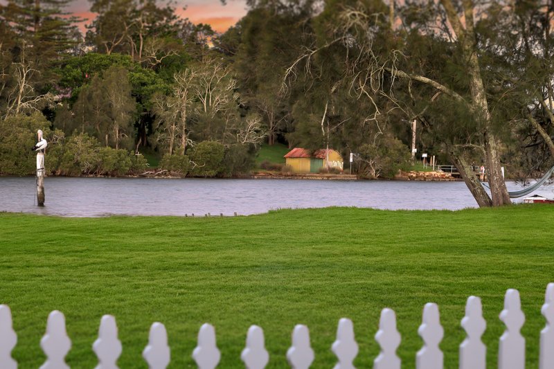 Photo - 66 Kincumber Crescent, Davistown NSW 2251 - Image 4