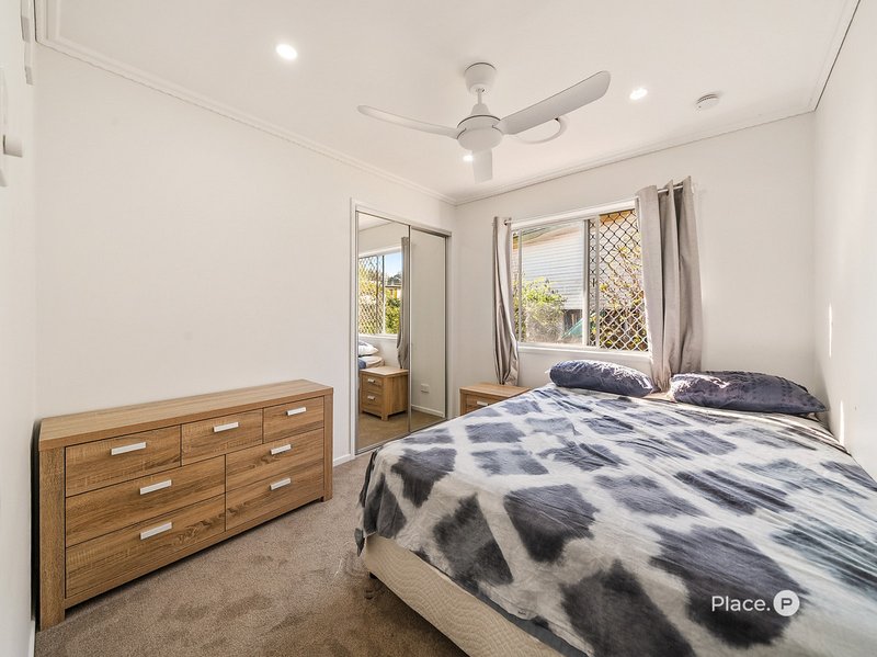 Photo - 66 Kippa Street, Kippa-Ring QLD 4021 - Image 18