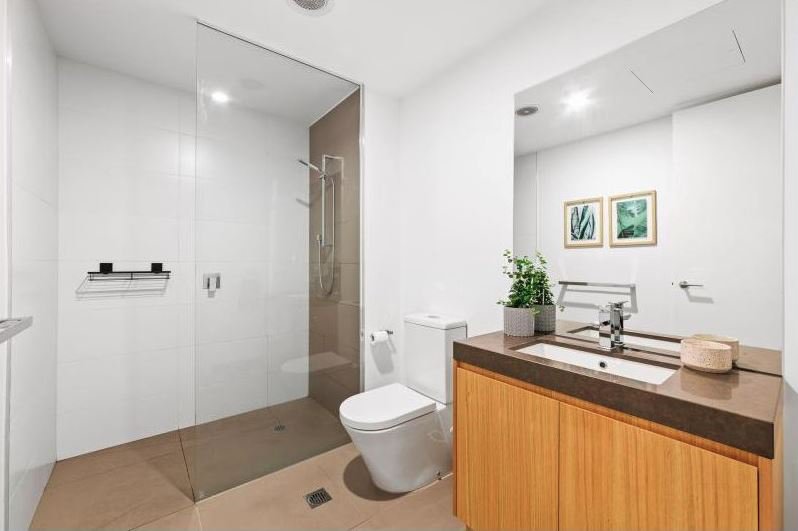 Photo - 6/6 Kokaribb Road, Carnegie VIC 3163 - Image 4