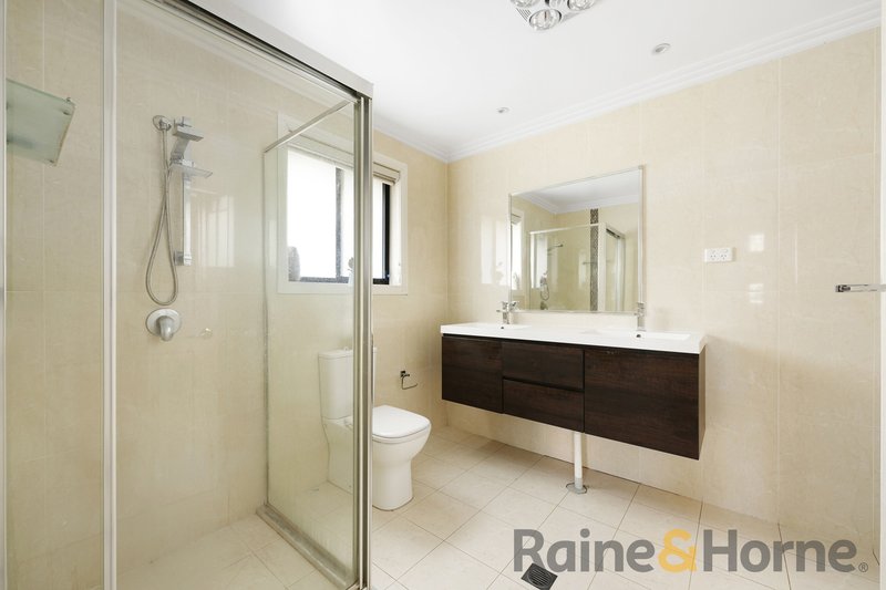 Photo - 66 Kurrajong Circuit, Mount Annan NSW 2567 - Image 5