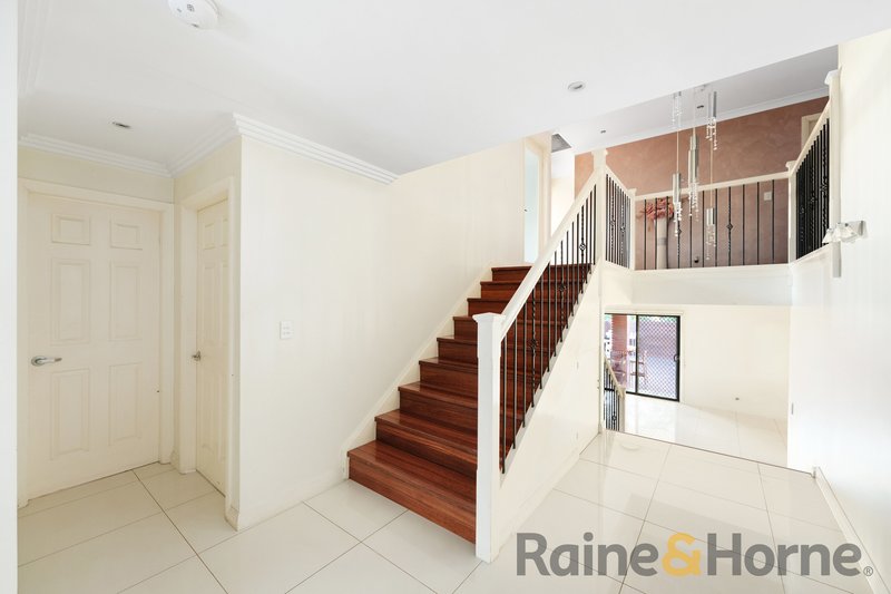 Photo - 66 Kurrajong Circuit, Mount Annan NSW 2567 - Image 6