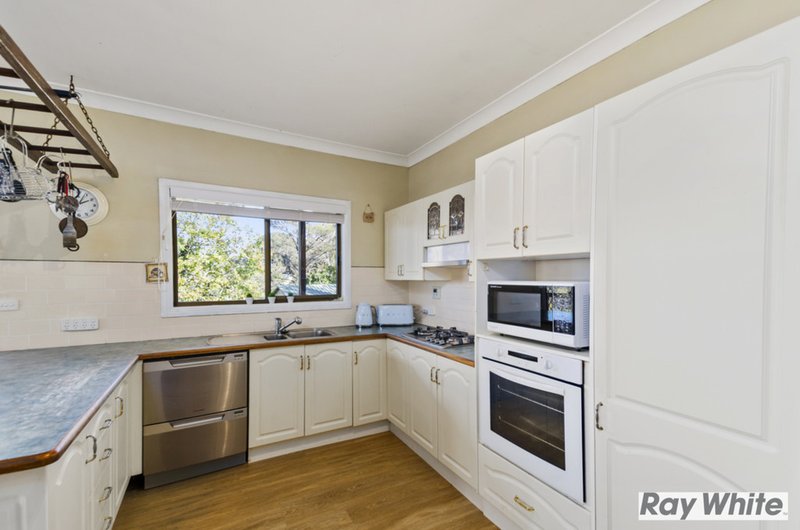 Photo - 66 Lachlan St , Thirroul NSW 2515 - Image 7