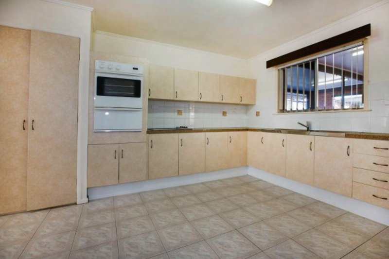 Photo - 66 Lindeman Avenue, Heatley QLD 4814 - Image 2