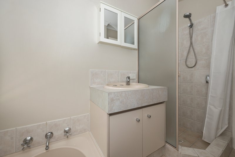 Photo - 66 Lithgow Drive, Clarkson WA 6030 - Image 18