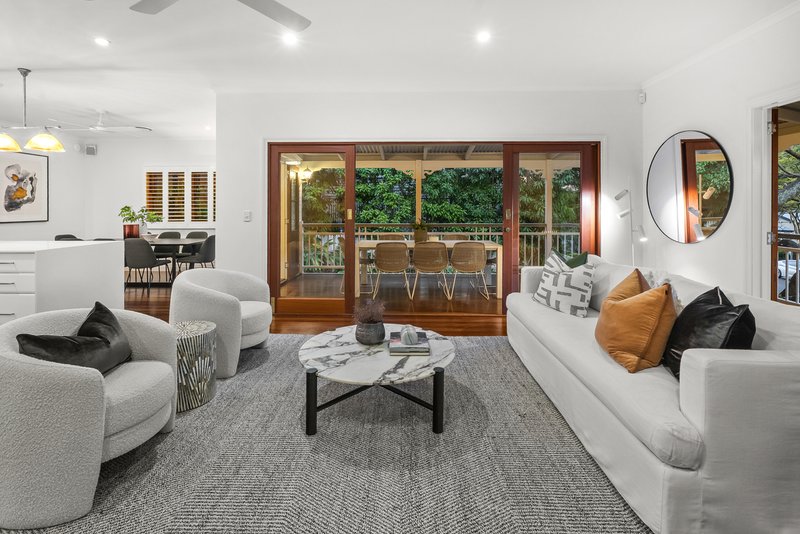 Photo - 66 Main Avenue, Bardon QLD 4065 - Image 5