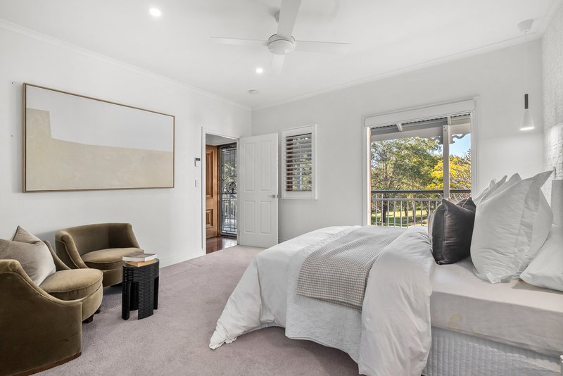 Photo - 66 Main Avenue, Bardon QLD 4065 - Image 15