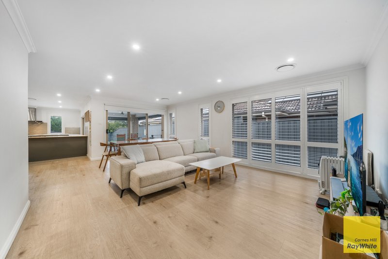 Photo - 66 Moondarra Drive, West Hoxton NSW 2171 - Image 4
