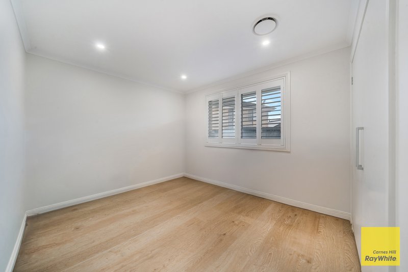 Photo - 66 Moondarra Drive, West Hoxton NSW 2171 - Image 13