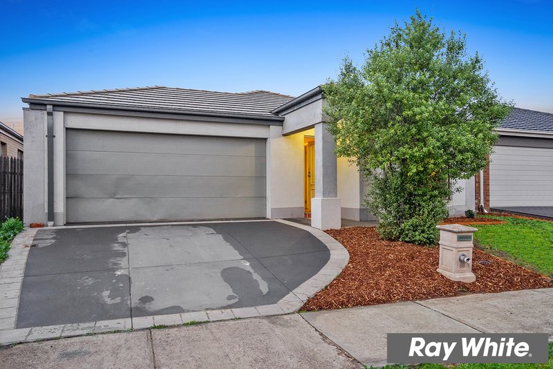 Photo - 66 Moorookyle Avenue, Tarneit VIC 3029 - Image 2