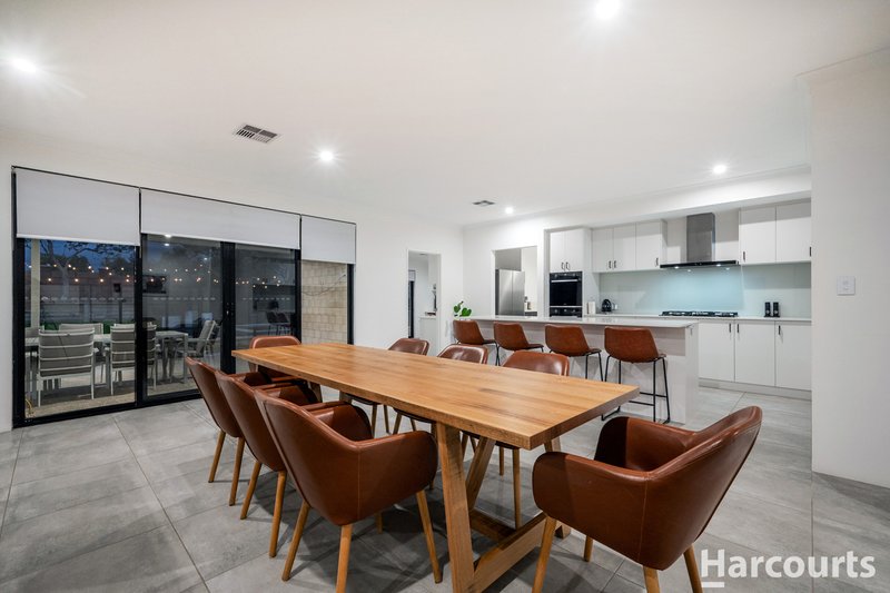Photo - 66 Moort Rise, Carramar WA 6031 - Image 5
