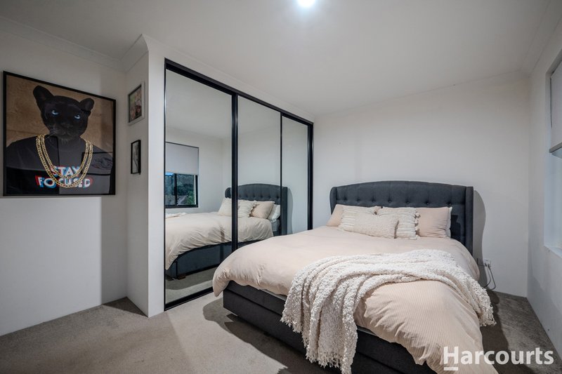 Photo - 66 Moort Rise, Carramar WA 6031 - Image 10
