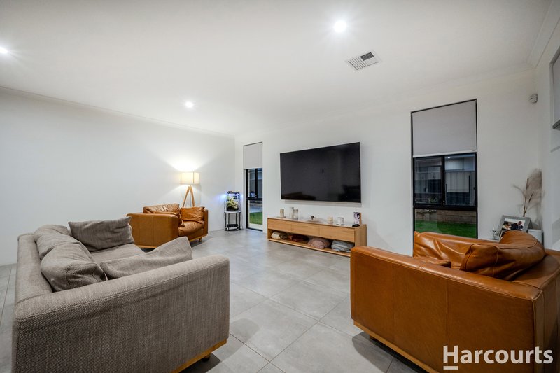 Photo - 66 Moort Rise, Carramar WA 6031 - Image 18