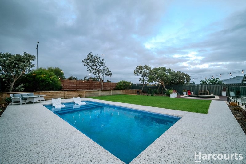 Photo - 66 Moort Rise, Carramar WA 6031 - Image 26