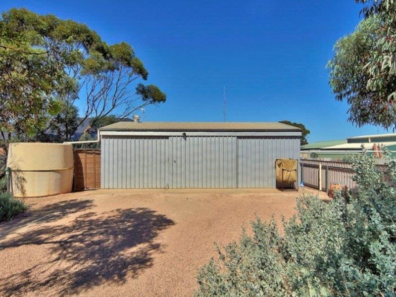 Photo - 66 North Terrace, Moonta Bay SA 5558 - Image 5