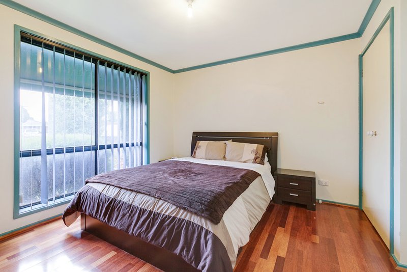 Photo - 66 Northumberland Drive, Epping VIC 3076 - Image 5