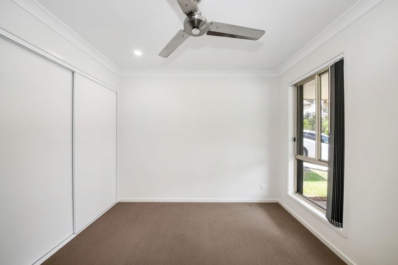 Photo - 66 Palaszczuk Avenue, Collingwood Park QLD 4301 - Image 6