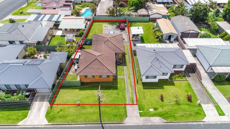 Photo - 66 Palmer Avenue, Kanahooka NSW 2530 - Image 3