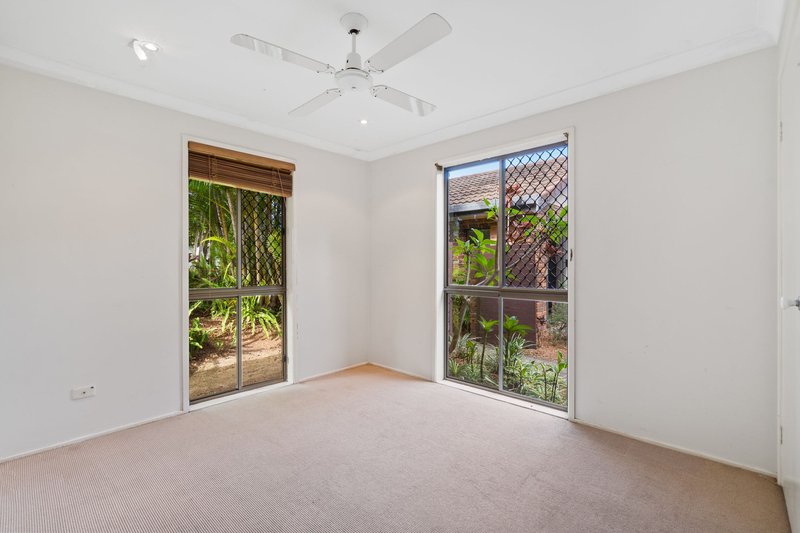 Photo - 66 Parasol Street, Ashmore QLD 4214 - Image 11