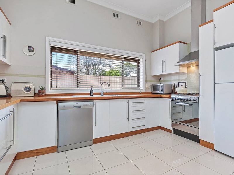 Photo - 66 Port Road, Alberton SA 5014 - Image 5