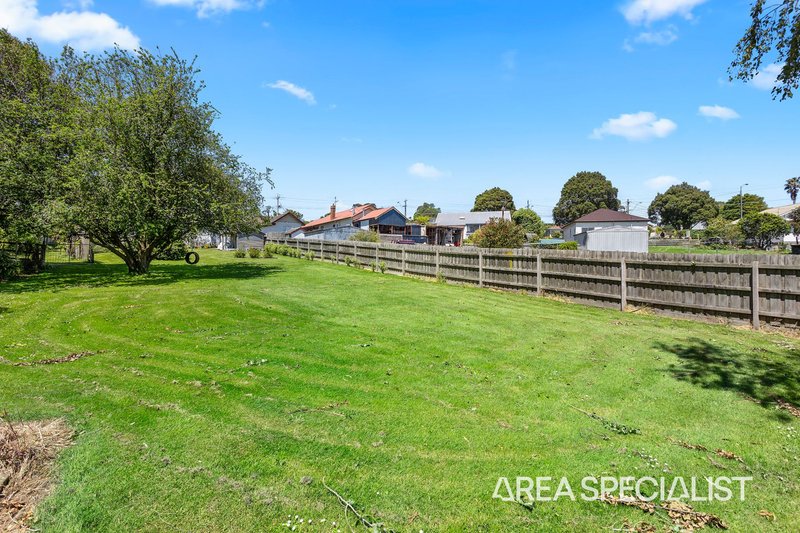 Photo - 66 Radovick Street, Korumburra VIC 3950 - Image 12