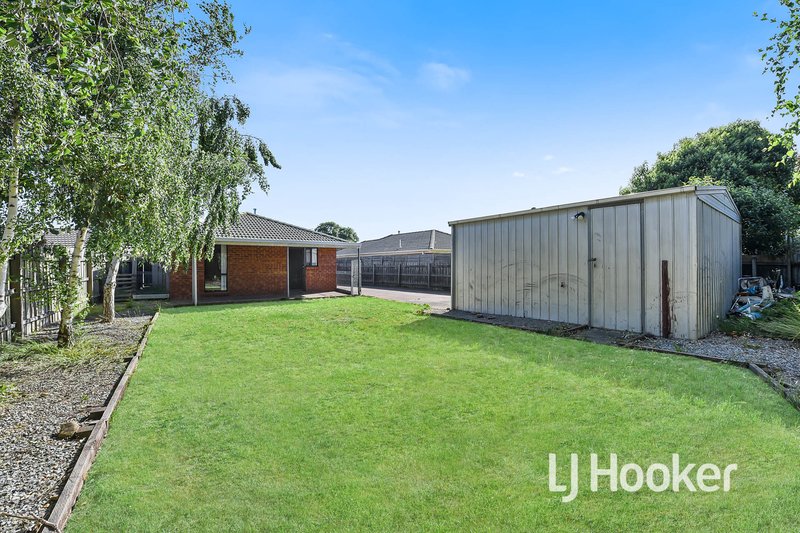 Photo - 66 Raisell Road, Cranbourne West VIC 3977 - Image 13