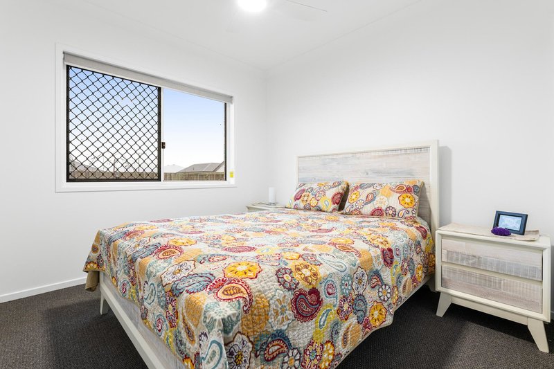 Photo - 66 Reis Road, Highfields QLD 4352 - Image 8