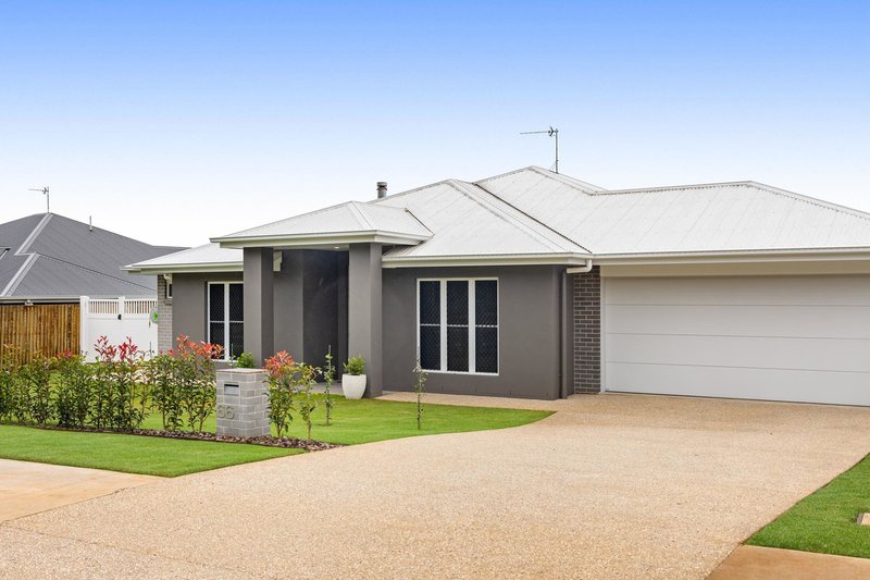 Photo - 66 Reis Road, Highfields QLD 4352 - Image 17