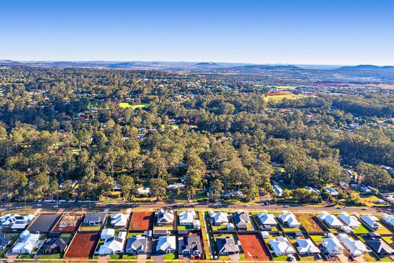 Photo - 66 Reis Road, Highfields QLD 4352 - Image 19