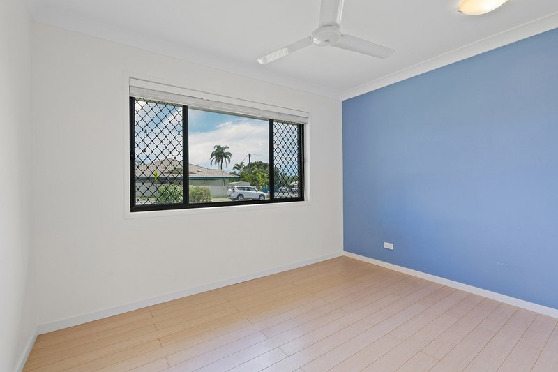 Photo - 66 Robert Stanley Drive, Mount Warren Park QLD 4207 - Image 7