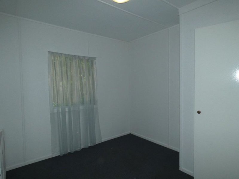 Photo - 66 Roe Street, Miriam Vale QLD 4677 - Image 19