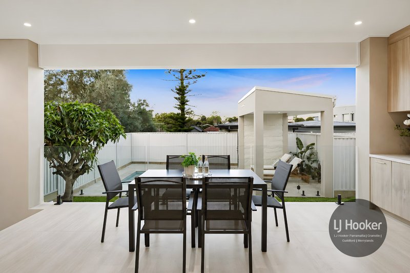 Photo - 66 Rosebery Road, Guildford NSW 2161 - Image 12