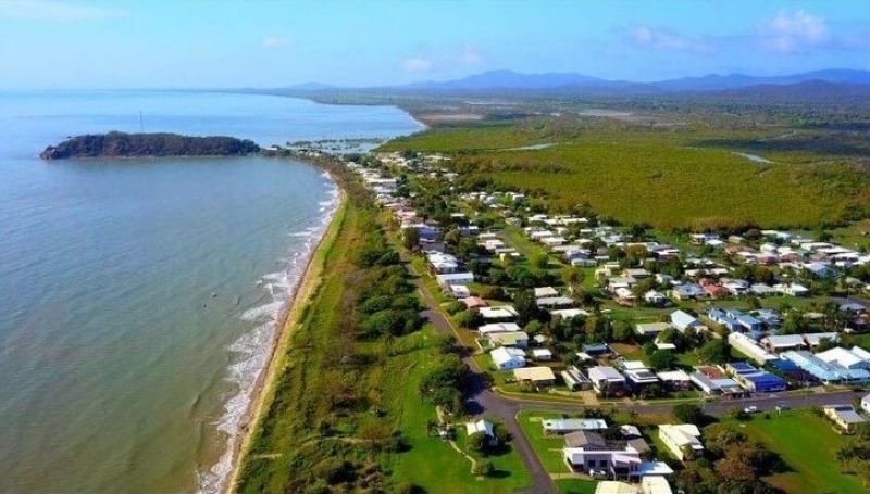 Photo - 66 Schofield Parade, Keppel Sands QLD 4702 - Image 16